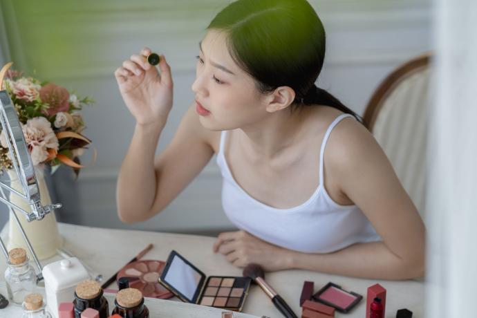 Makeup for Sensitive Skin