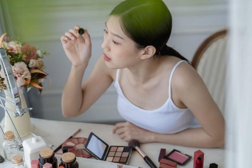 Makeup for Sensitive Skin